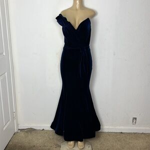Eva Mejl navy blue velvet gown dress size L